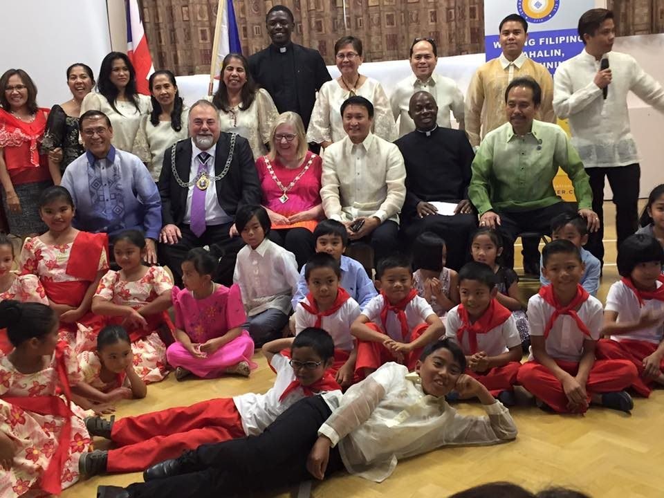 The official launch of London Filipino Centre CIC, New Malden, 20 August 2016, with the Lord Mayor of Kingston upon Thames and Philippine Embassy officials.